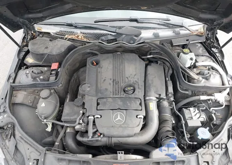 2014 Mercedes-Benz C 250 Sport из США, поврежденный, VIN WDDGF4HB3EA933716